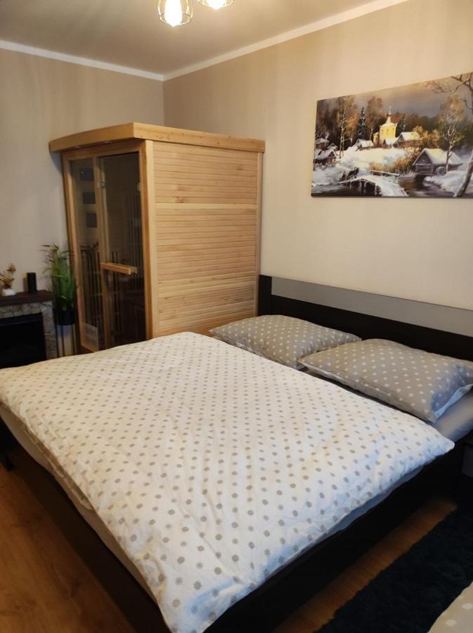 מקוב Ski Apartman Sajmon So Saunou מראה חיצוני תמונה